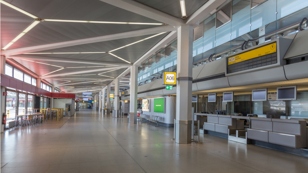 In order to slow down the spread of Covid-19, air traffic has been severely restricted worldwide. Berlin-Tegel Airport was closed to limit financial losses.